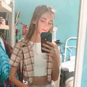 Meet your Posher, Grace